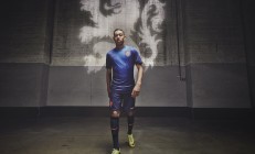 开云体育官网-角斗士的加维点燃战火，永恒之城的军团正面碾碎洪都拉斯