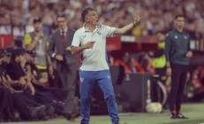 开云体育登录-塞维利亚抢先晋级欧罗巴盃，强势击败对手