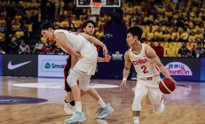 开云体育中国-新西兰队与对手展开生死战