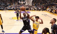 开云体育平台APP-森林狼队掀起五连胜，冲击东部前四