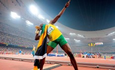 开云体育-突围与撞击，卡马文加撕裂防线的时刻，贝蒂斯之矛指向卡塔尔