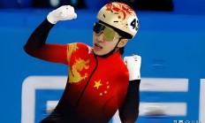 开云下载-韩国选手再次登上领奖台，实力过人