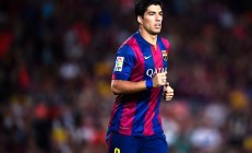 开云体育下载-今夜，双绝杀！当英超争冠悬崖上演窒息博弈，火箭一箭穿心定格多伦多夜空