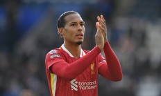 开云官网-利物浦主场战胜切尔西，领跑英超积分榜