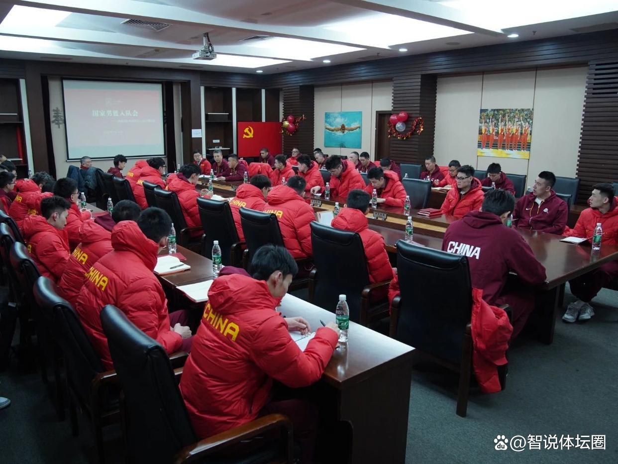 包含教练组严格考察球员表现，备战全面升级的词条