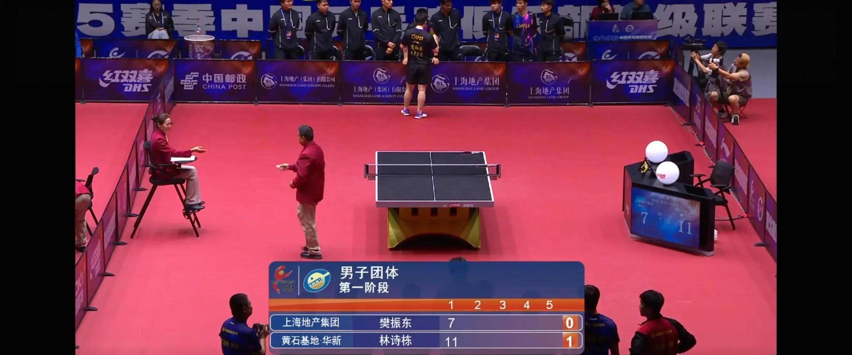 经典对决：顶级球队交锋全力拼搏的简单介绍