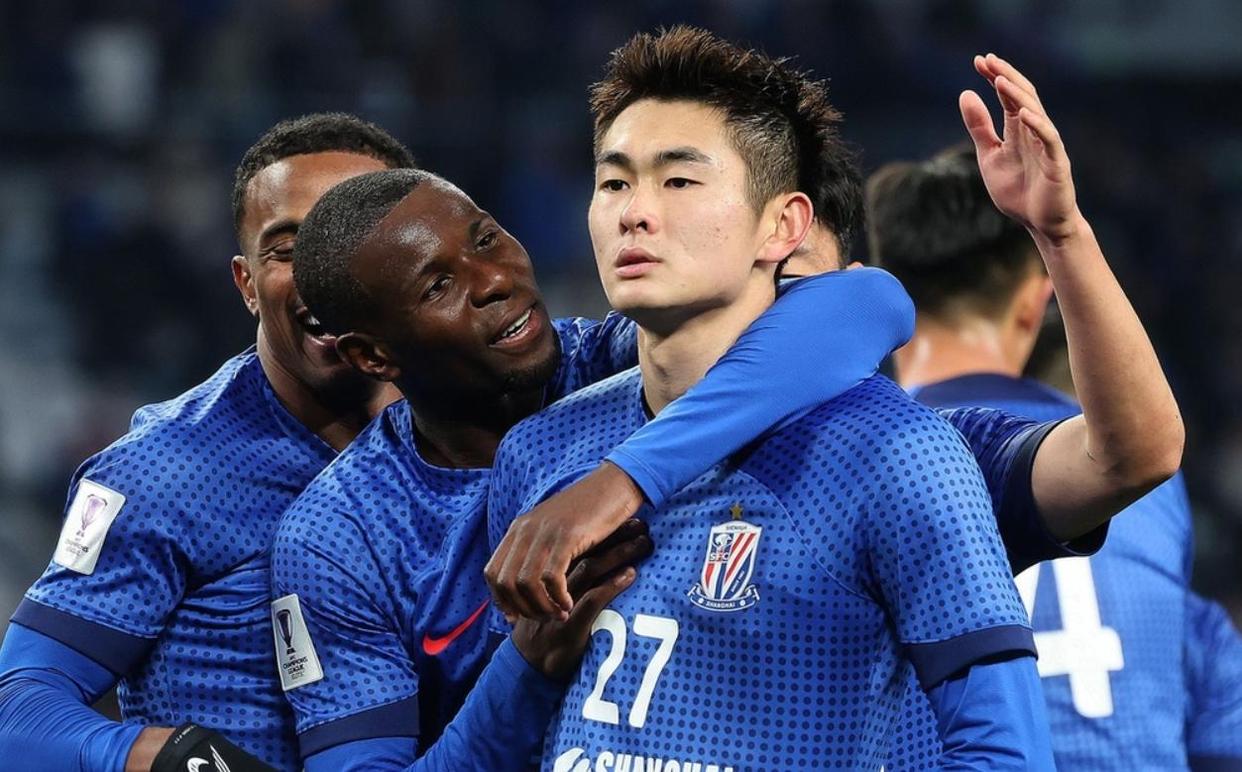 包含亚洲足球劲旅再度问鼎,顶尖球队实力抢眼的词条 包含亚洲足球劲旅再度问鼎,顶尖球队实力抢眼的词条