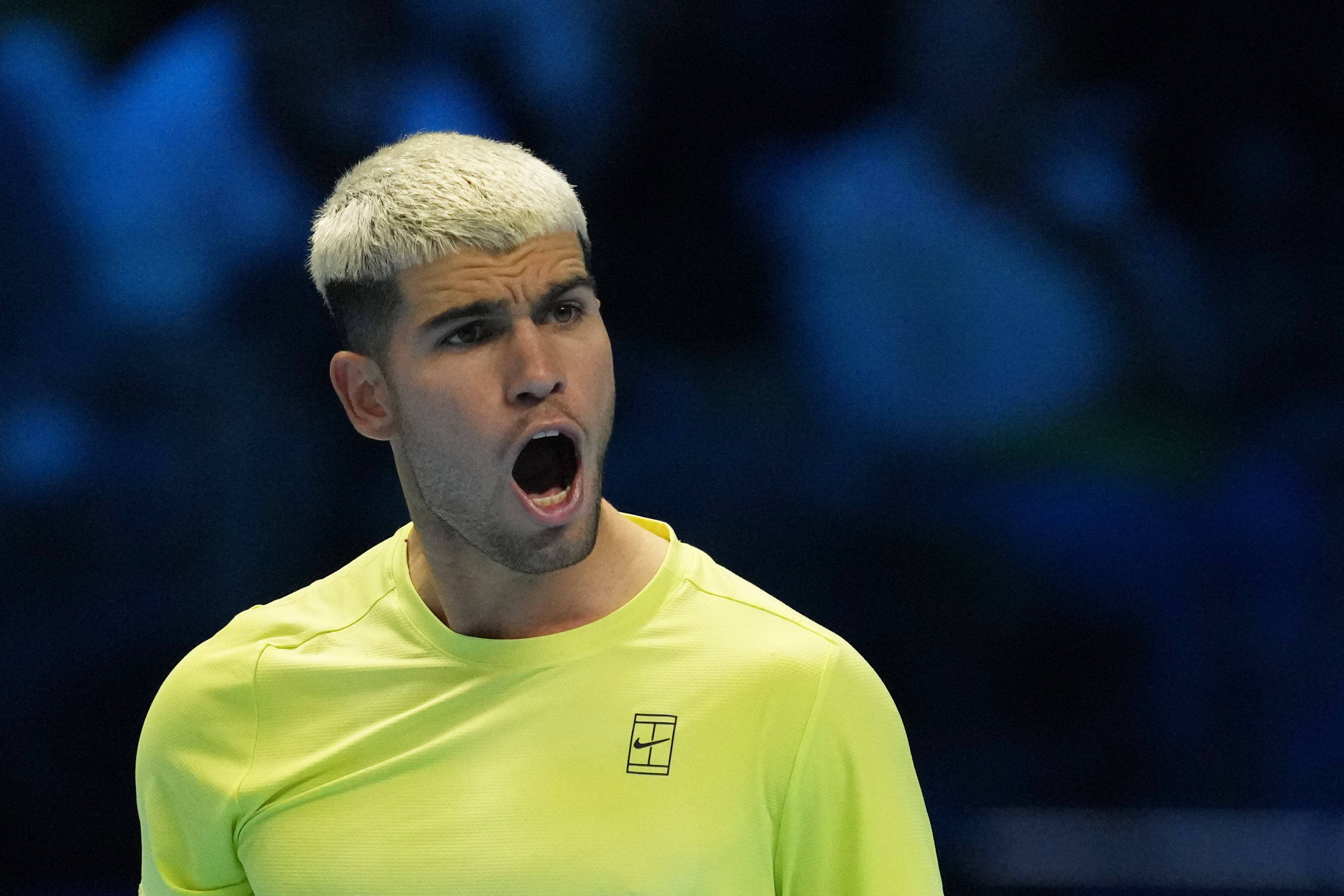 包含澳网翻盘ATP总决赛，阿尔卡拉斯刷新纪录的词条