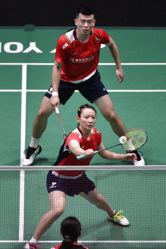 关于印度队鏖战德国队，郑思维统治全场的信息