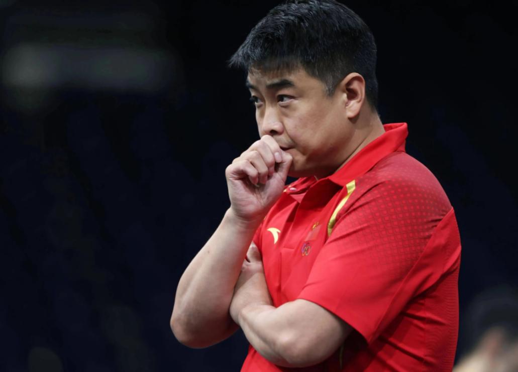 英格兰队完胜波兰队，王皓状态火热的简单介绍